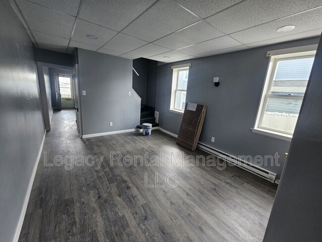 Foto del edificio - 620 Ridge St