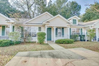 Building Photo - 8115 Heirloom Dr