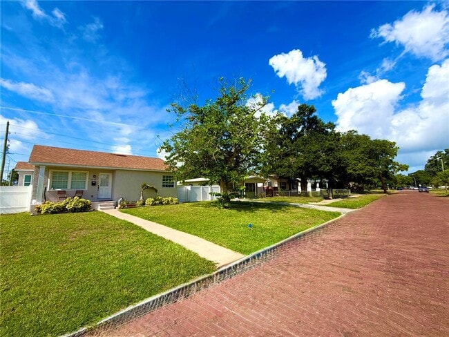 Foto del edificio - 5210 4th Ave N