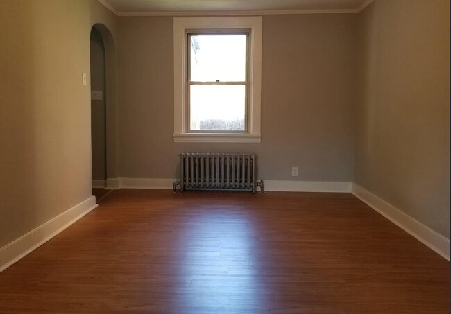 Building Photo - Adorable 3 Bedroom Home for RENT in Beechview
