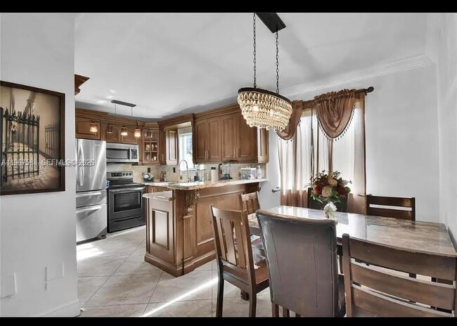 Foto del edificio - 985 NE 33rd Terrace