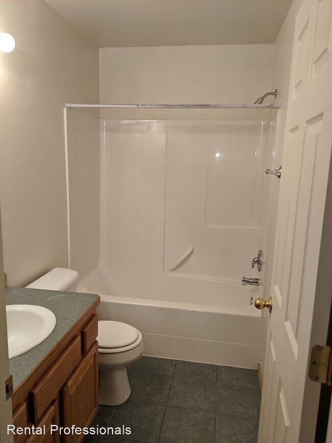 3 br, 2 bath House 1055 N. River Rock House Rental in Belgrade, MT