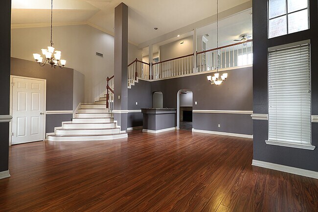 Foto del edificio - 3510 Cypressdale Dr