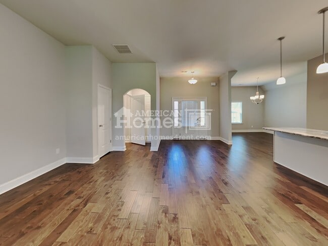 Foto del edificio - 3670 Dorrie Circle