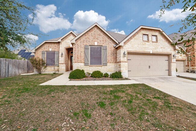 Foto del edificio - 4 Bed 2.5 Bath located in Kallison Ranch