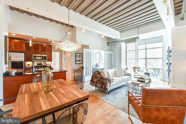 Foto del edificio - 1320 13th St NW