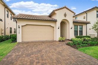 Building Photo - 11785 Waterway Cir