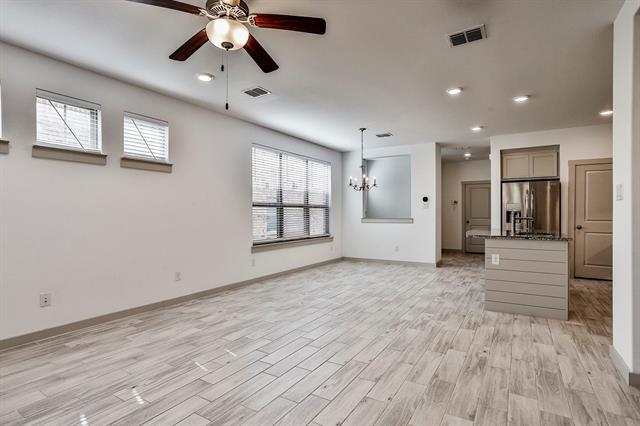 Building Photo - 1347 Casselberry Dr