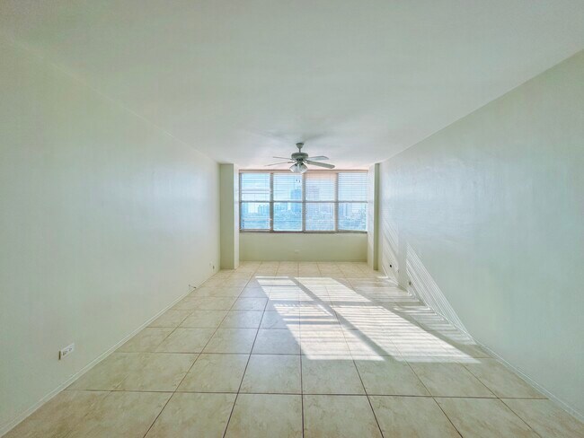 Foto del edificio - 7441 Wayne Ave
