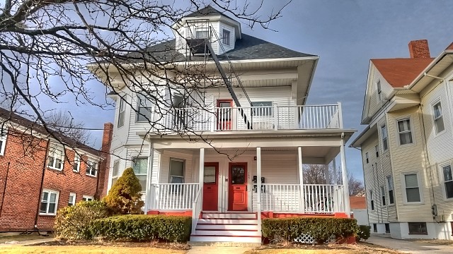 Foto del edificio - 165 Norwood Ave