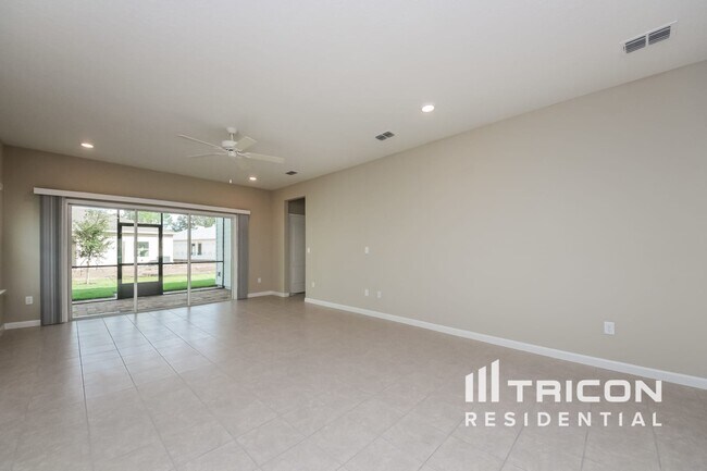 Foto del edificio - 6486 Longleaf Branch Dr