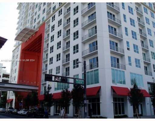 Foto del edificio - 133 NE 2nd Ave