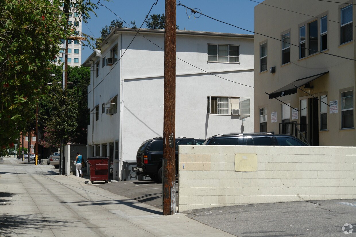 Building Photo - 511 N Central Ave