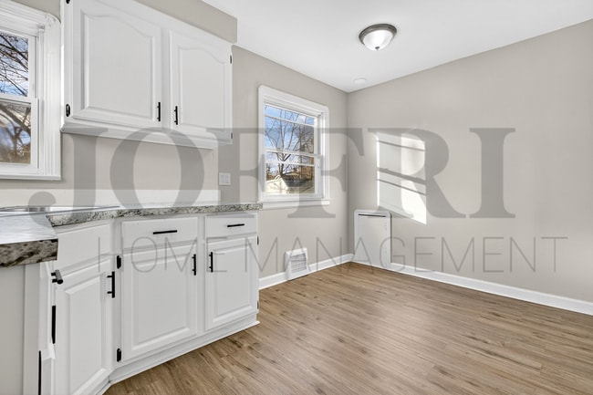 Building Photo - 19410 Nitra Ave