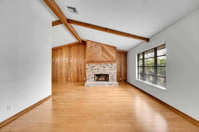 Foto del edificio - 17717 Bridle Ln