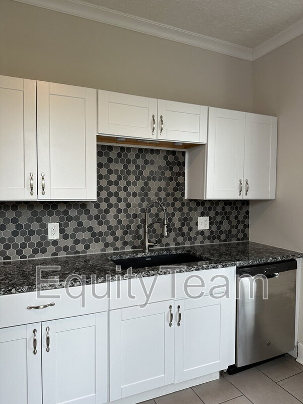 Foto del edificio - 3318 Graydon Ave