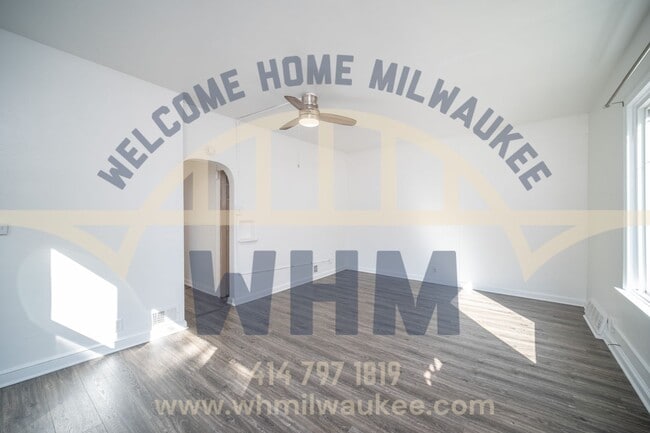 Building Photo - NEW RENT PRICE! APPLY NOW!  Charming 3 Bed...