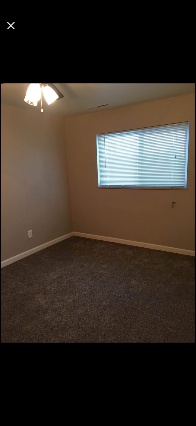 Foto del edificio - 1606 McKay Way