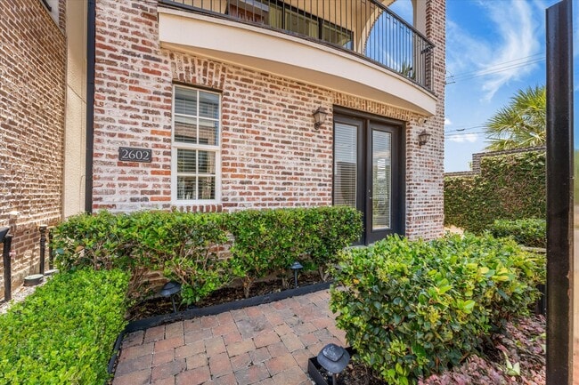 Building Photo - 2602 Cottage Grove Green Dr