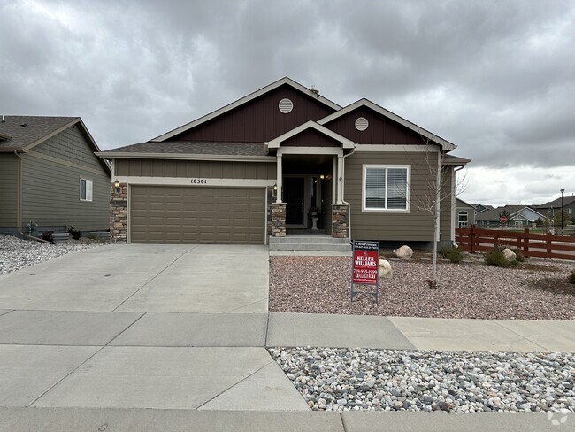 Building Photo - 10501 Mt Sherman Way