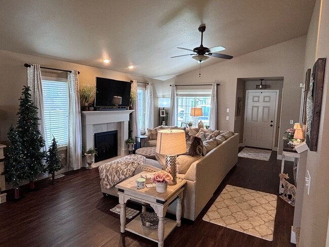 Foto del edificio - Beautiful West End Home