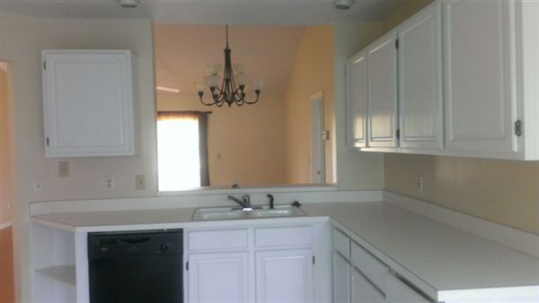 Building Photo - 3001 E Beaumont Ln