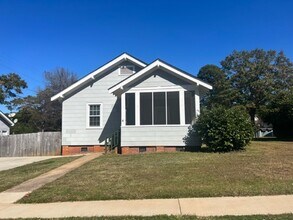 Building Photo - 8 Piedmont St