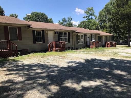 Building Photo - 119 Lynn Dr
