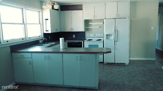Building Photo - 3 br, 2 bath House - 205 New Mexico Dr