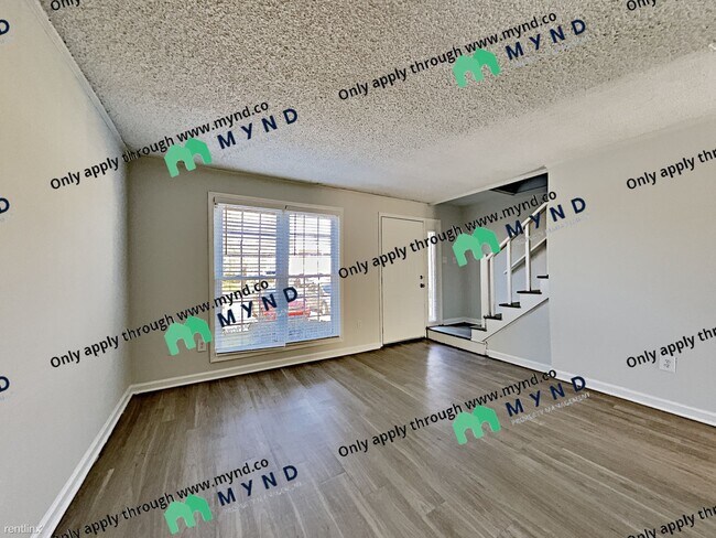 Building Photo - 2 br, 1.5 bath House - 4 Hayti Ln