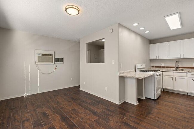 Foto del edificio - 2800 Vail Ave SE, Albuquerque, NM 87106, USA