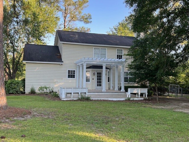 Foto del edificio - 4506 Forest Lake Dr W