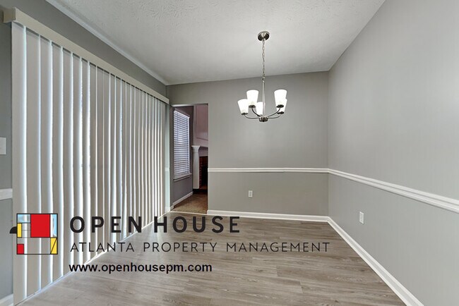 Foto del edificio - 130 Enclave Ct, Roswell
