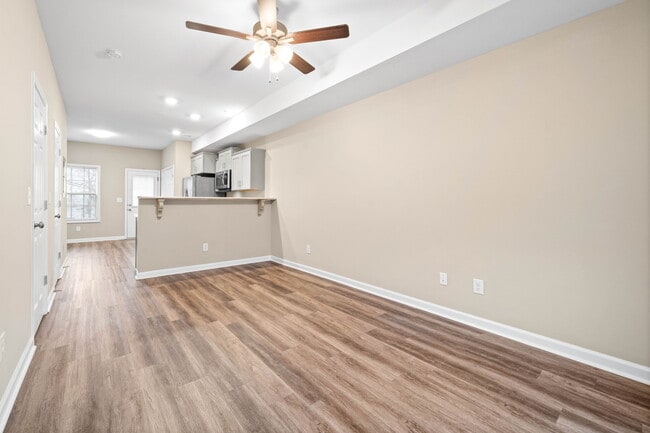 Building Photo - 55 Durrett Dr