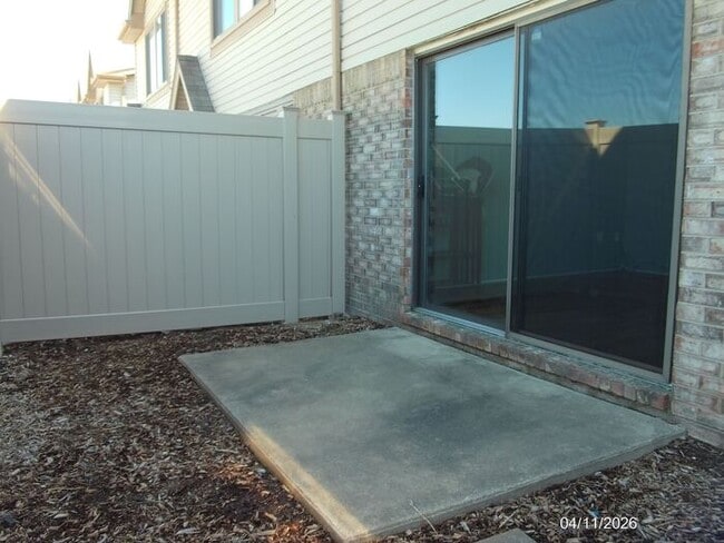 Building Photo - 50450 Bay Run N