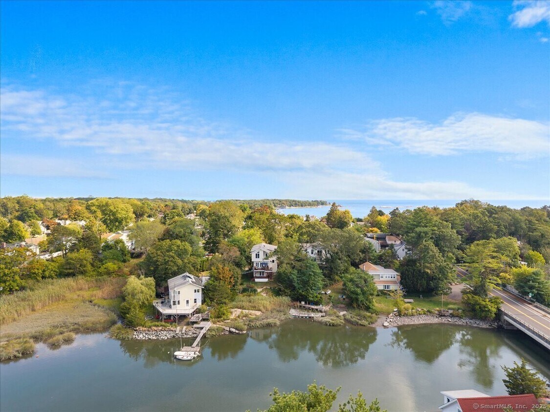 Foto principal - 33 Jefferson Pl