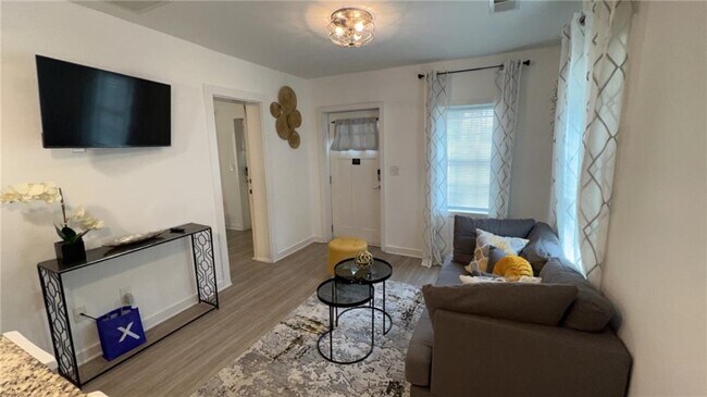 Foto del edificio - 957 Welch St SW