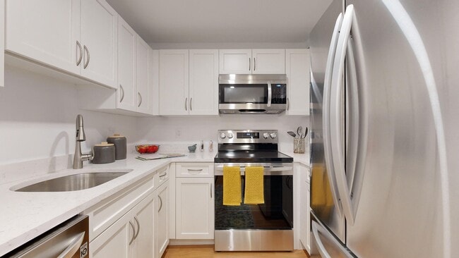 Interior Photo - Waterfall Hills at Canton