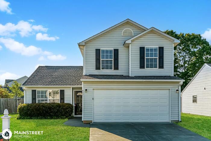 Primary Photo - 4201 Springfield Creek Dr, Raleigh, NC 27616