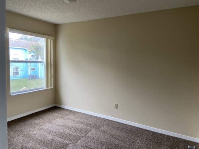 Foto del edificio - 2 Bed, 2 Bath Rental Home, $1600/month, Av...