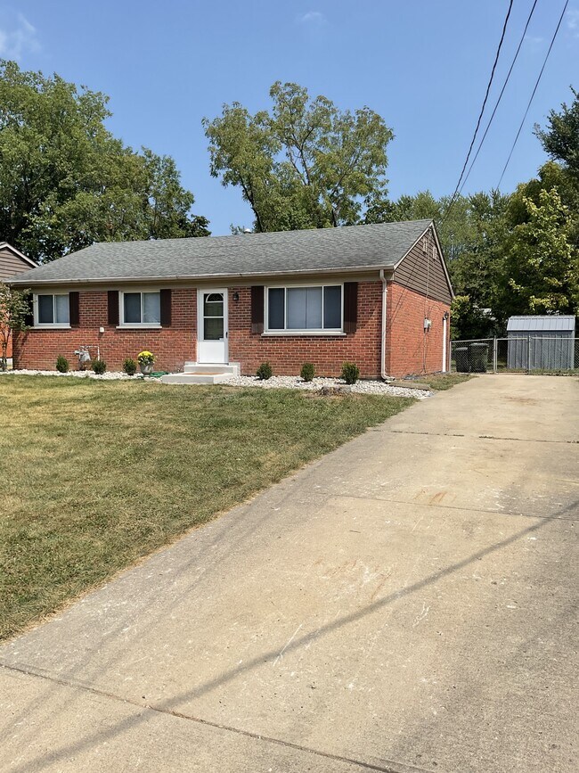 Foto del edificio - 1060 Brookcrest Dr