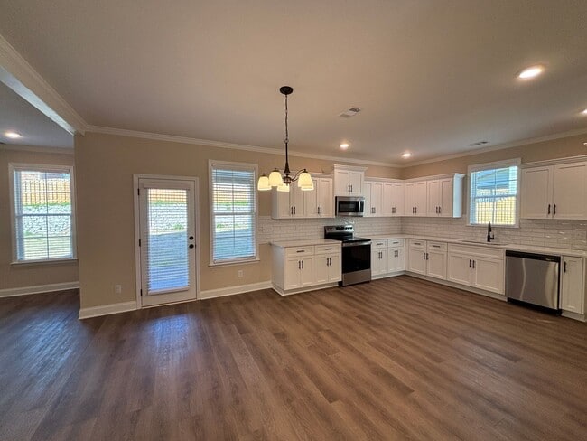 Building Photo - Baldwin Place - Columbia County