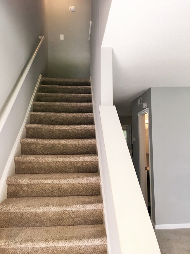 Foto del edificio - 510 Sherwood Ct