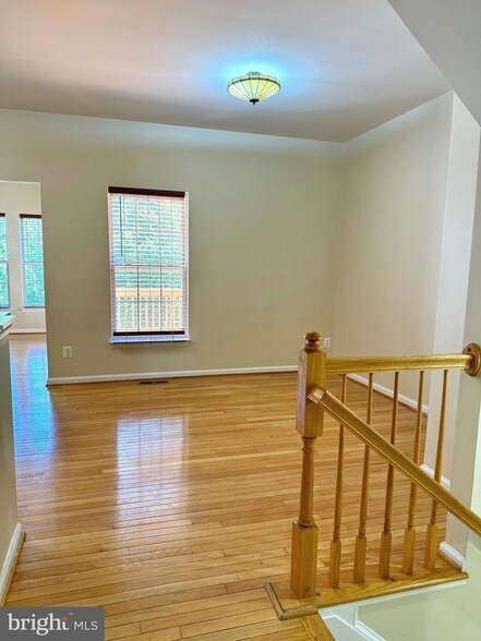 Building Photo - 3663 La Harve Place