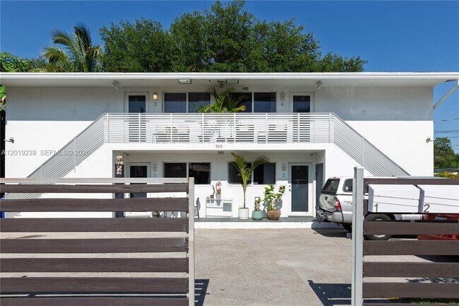 Foto del edificio - 6863 NW 2nd Ave