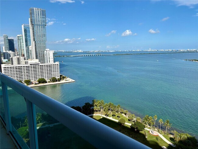 Foto del edificio - 1800 N Bayshore Dr