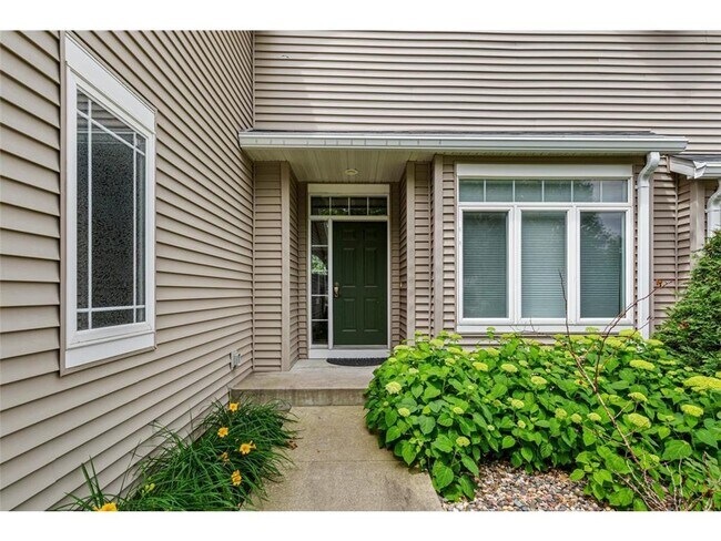 Foto del edificio - 1128 Shumway Ct