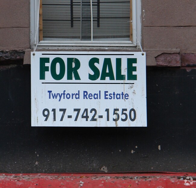 Building Photo - 78 4th Ave
