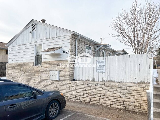 Building Photo - 3671 S Knox Ct