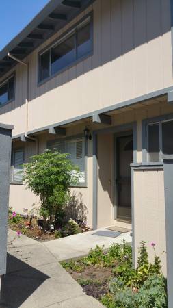 Primary Photo - 2129 Ascot Dr